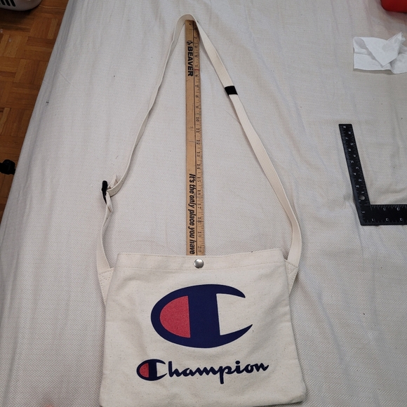 Champion Canvas crossbody - Picture 11 of 13